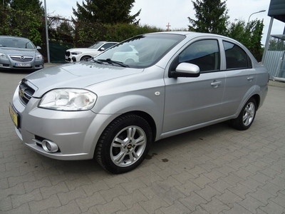 Chevrolet Aveo T250 Sedan 1.4 DOHC 101KM 2009