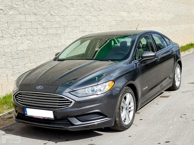 Ford Fusion *Hybryda*