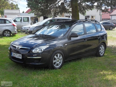 Hyundai i30 I 1.4 DOHC 16V BENZYNA