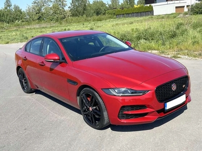 Jaguar XE Sedan Facelifting 2.0 i4P 250KM 2019