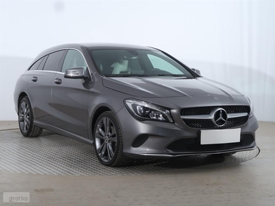 Mercedes-Benz Klasa CLA C117/X117 Mercedes-Benz Klasa CLA , Automat, VAT 23%, Skóra, Navi, Klimatronic, Tempomat,