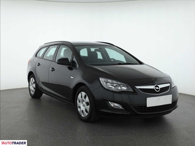 Opel Astra 1.7 108 KM 2012r. (Piaseczno)