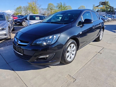 Opel Astra J GTC 1.4 Turbo ECOTEC 140KM 2015