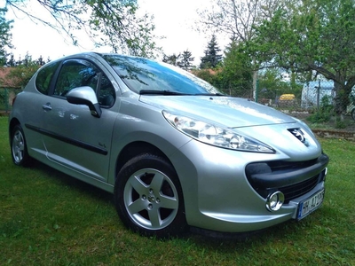 Peugeot 207 2009 r. 96 tys. km 1.6 D