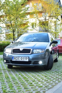 Skoda Fabia I Sedan Lift 1.2 HTP 64 KM