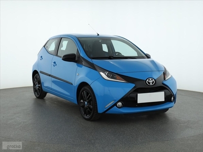 Toyota Aygo , Salon Polska, Serwis ASO, Klima, Tempomat, Parktronic