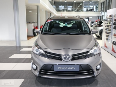 Toyota Verso 1.8 Premium 7os !!3 rząd siedzeń !!