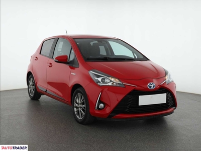 Toyota Yaris 1.5 99 KM 2017r. (Piaseczno)