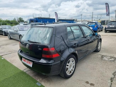 Volkswagen Golf GTI z Włoch