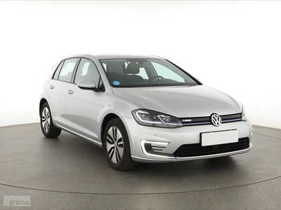 Volkswagen Golf VII e-Golf , SoH 91%, Automat, Navi, Klimatronic, Parktronic