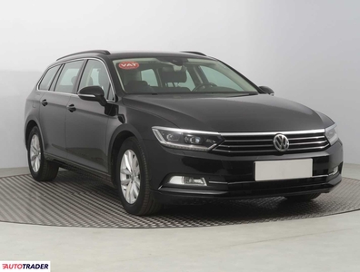 Volkswagen Passat 2.0 147 KM 2015r. (Piaseczno)