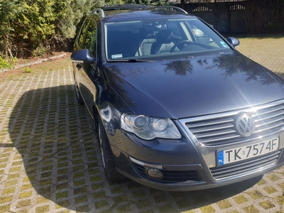 Volkswagen Passat B6 Jedyny użytkownik, bezwypadkowy, serwisowany w ASO, hak