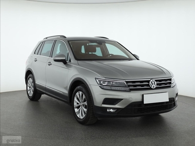 Volkswagen Tiguan , Salon Polska, 1. Właściciel, Serwis ASO, DSG, Navi,