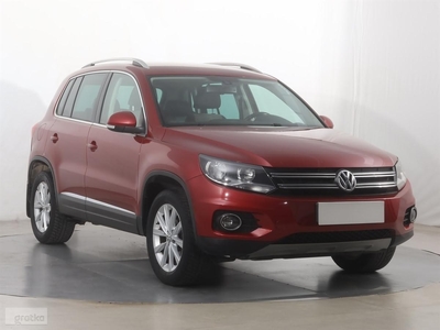 Volkswagen Tiguan , Salon Polska, Klimatronic, Tempomat, Parktronic