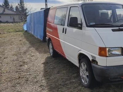 Volkswagen Transporter T4 Volkswagen T4 1997 2,5 TDI 102 kM 6 osobowy brygadówka