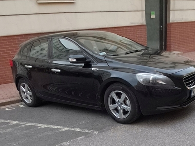 Volvo V40 II Cross Country D2 115KM 2013