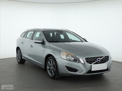 Volvo V60 I , Skóra, Navi, Klimatronic, Tempomat, Parktronic,