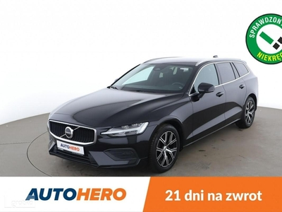 Volvo V60 II FV23 2.0B4 MHEV Automat Core Grzana Kanapa Fotele Kamera Asystenci L