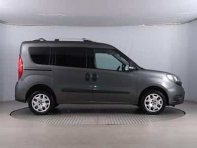 Fiat Doblo 2015 1.4 i 208841km ABS klimatyzacja manualna