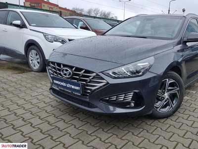 Hyundai i30 1.5 benzyna 110 KM 2022r. (Kraków, Nowy Targ)