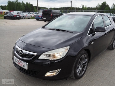 Opel Astra J