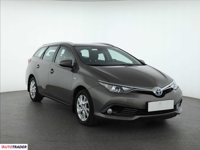 Toyota Auris 1.8 134 KM 2017r. (Piaseczno)