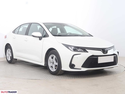 Toyota Corolla 1.6 130 KM 2020r. (Piaseczno)