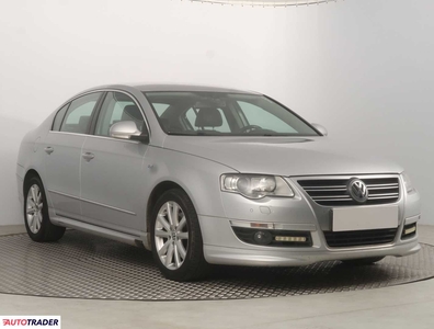 Volkswagen Passat 2.0 167 KM 2010r. (Piaseczno)