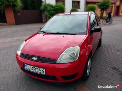 Ford Fiesta MK V 2004 klima wspomaganie airbag radio cd