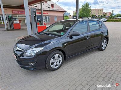 Hyundai i30 1.4 benzyna 109 KM * Sprowadzony * 2010r