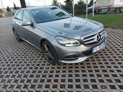 Mercedes E 212 lift Avangarde 40tk Benzyna 184 Km Automat