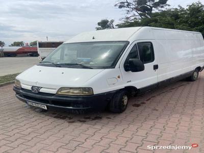 Peugeot boxer bus