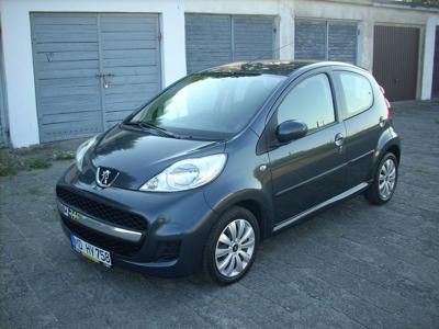 Sprzedam Peugeot 107 BDB Stan Sprowadzony .