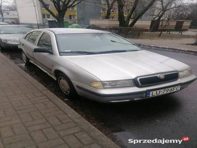 Sprzedam Skoda Octavia 1.6 benzyna 1997 rok silnik pali.