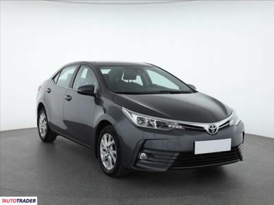 Toyota Corolla 1.6 130 KM 2017r. (Piaseczno)