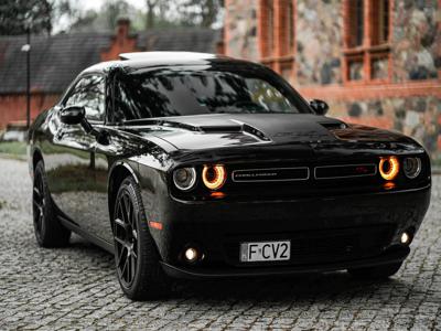 Używane Dodge Challenger - 115 900 PLN, 81 000 km, 2016