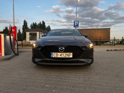 Używane Mazda 3 - 72 000 PLN, 31 000 km, 2019