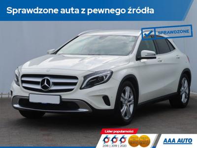 Używane Mercedes-Benz GLA - 88 000 PLN, 74 510 km, 2014