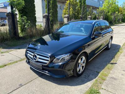 Używane Mercedes-Benz Klasa E - 105 000 PLN, 174 000 km, 2018