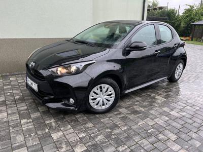 Używane Toyota Yaris - 74 900 PLN, 60 000 km, 2021