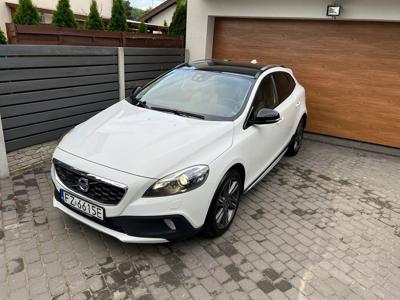 Używane Volvo V40 - 74 900 PLN, 119 146 km, 2014