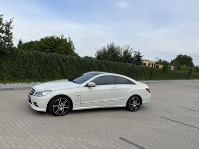 Używane Mercedes-Benz Klasa E - 66 900 PLN, 196 000 km, 2012