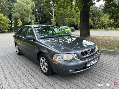 Volvo s40 2.0 benz , klima ,hak