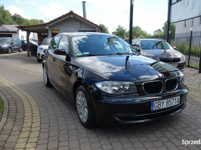 BMW 118 BMW 1 2009r 2.0 diesel 143km klima 2 komplety kół niski przebieg E…