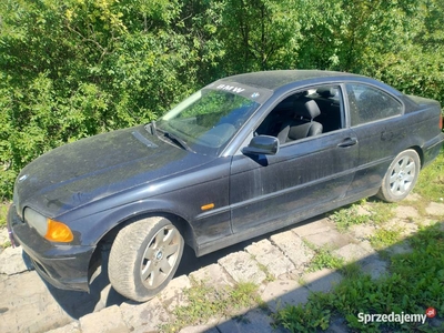 BMW E46 Coupe 1,8i alufelgi czarne skóry 2001 rok