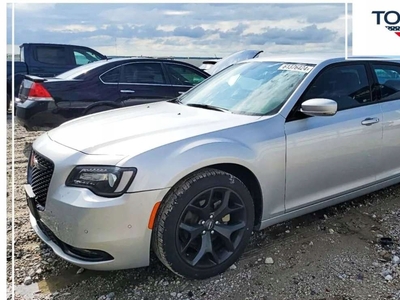 Chrysler 300C II 2021