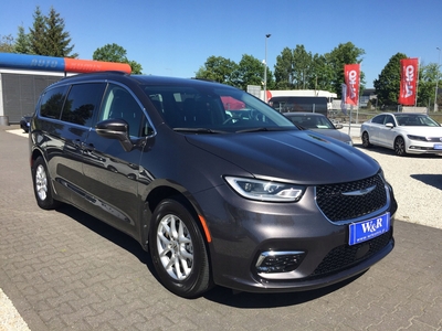 Chrysler Pacifica II 3.6 V6 291KM 2022