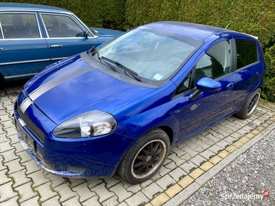 Fiat Grande Punto 2007r, 1.4 benzyna 95KM. Silnik po remoncie.