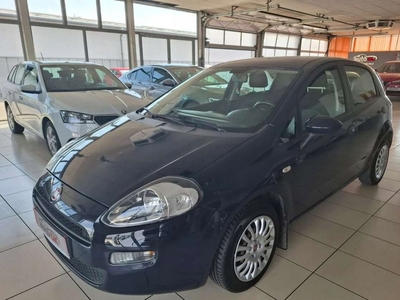 Fiat Punto Punto 2012 Hatchback 3d 1.4 8v 77KM 2013