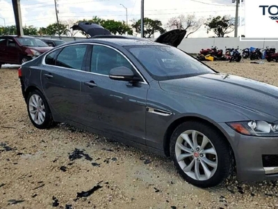 Jaguar XF II Sedan 2.0 i4P 200KM 2018